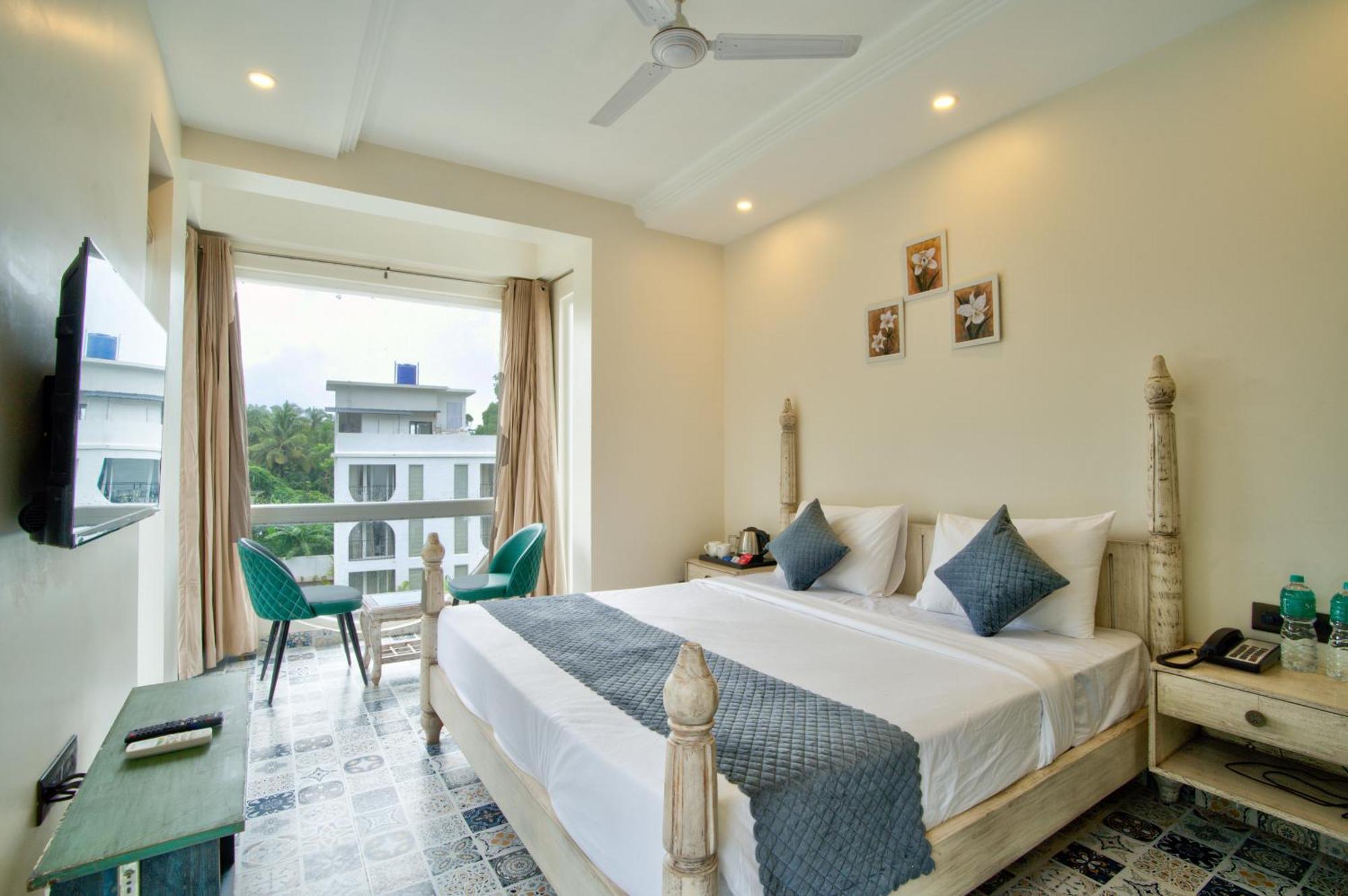 מלון באג'ה Goa Courtyard By The Porto Arpora מראה חיצוני תמונה